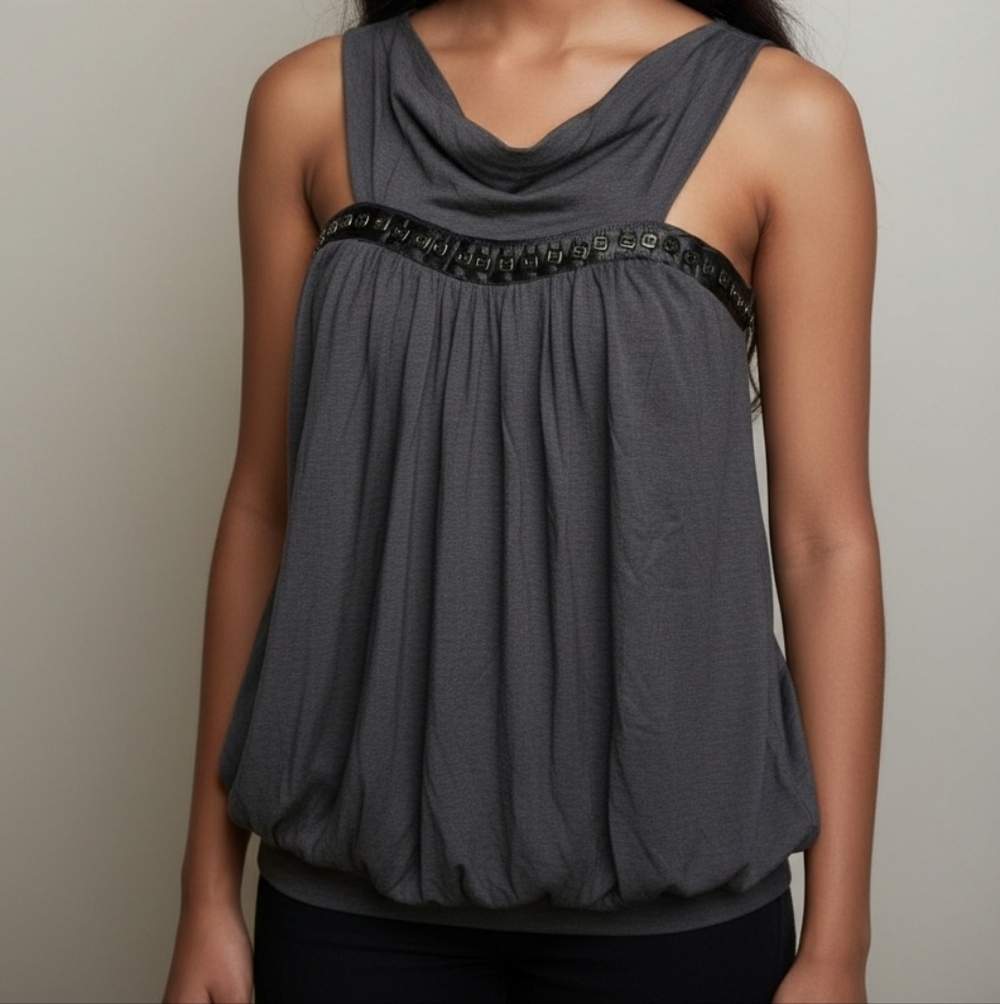 Development by Erica Davies cocktail wool / silk top